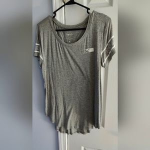 Hollister grey tee